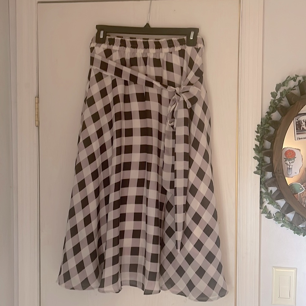 Checkerboard print skirt